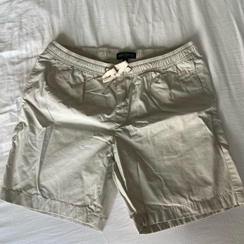 Jcrew cotton stretch waist shorts size M. New without tags.